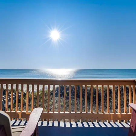 Walk To Pool And Shore Ocean Isle Beach Getaway!